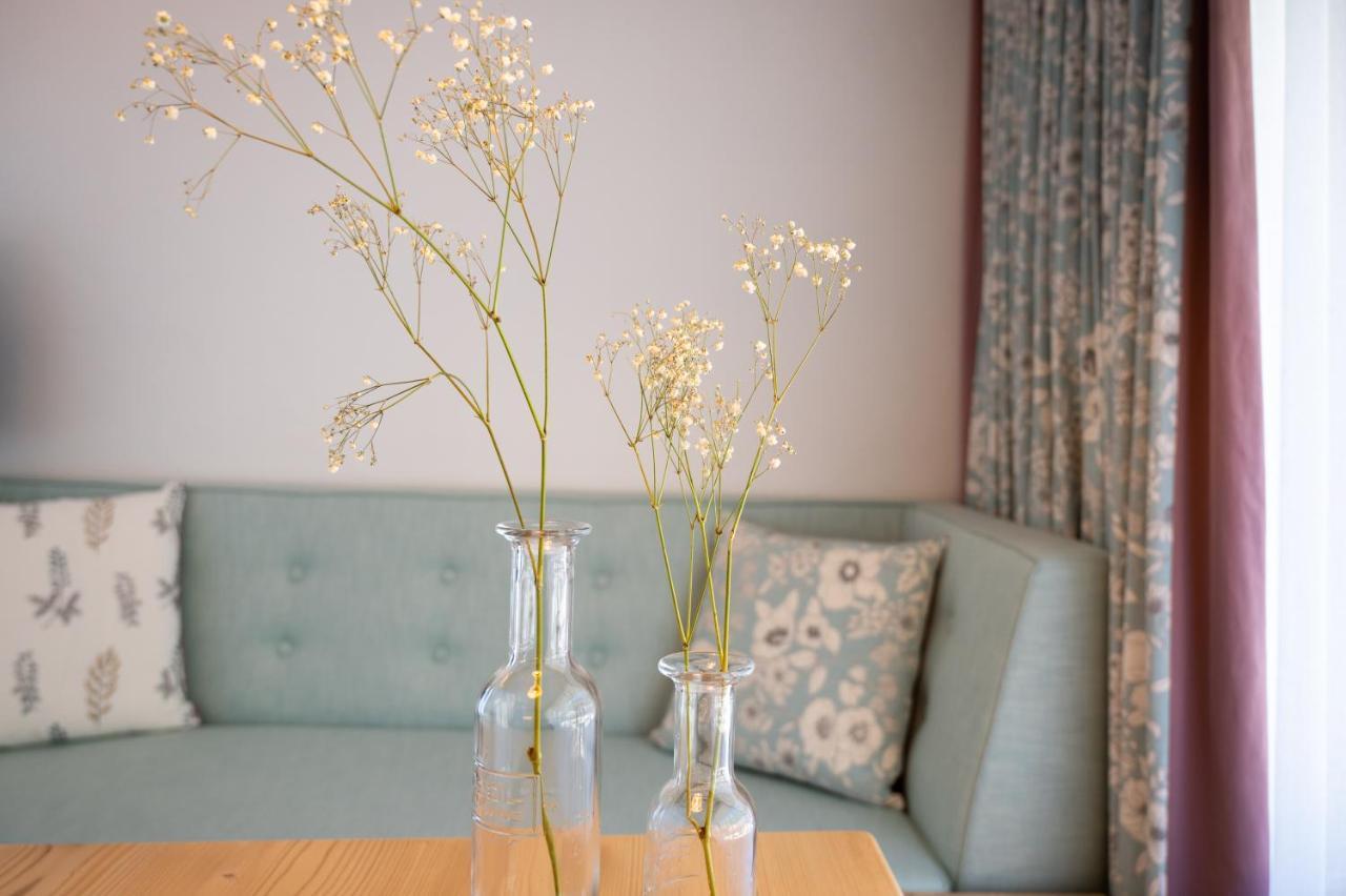 Weingut Schmid Oberrautner Apartment Suites โบลซาโน ภายนอก รูปภาพ
